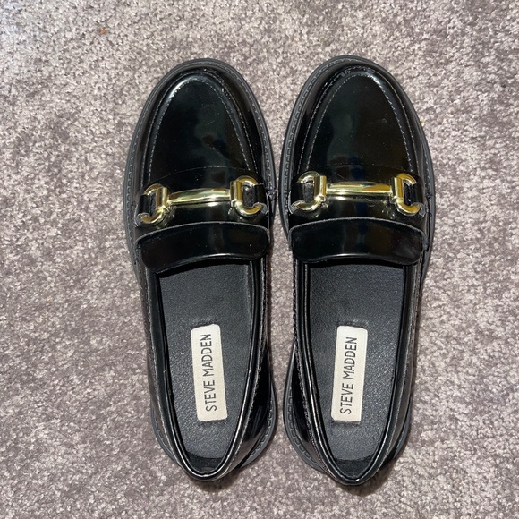 Steve Madden Youth Loafers Unisex - Picture 2 of 5
